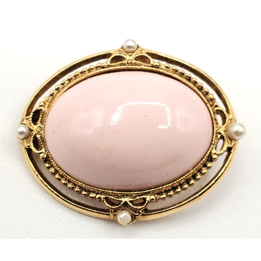 Vintage Pink Enamel Cabochon & Faux‎ Pearls Filigree Brooch Pin Gold Tone